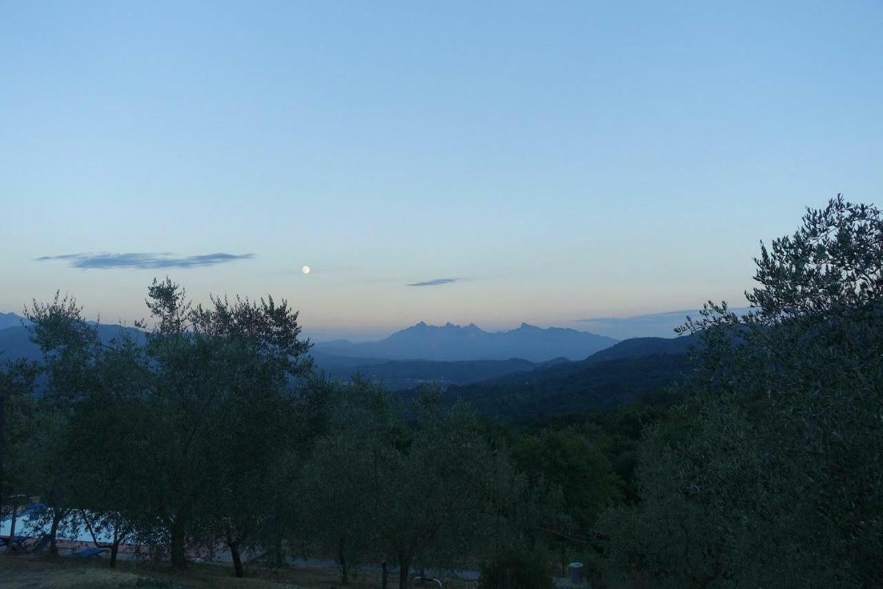 Agriturismo Ca Di Rossi Villa Mulazzo Luaran gambar